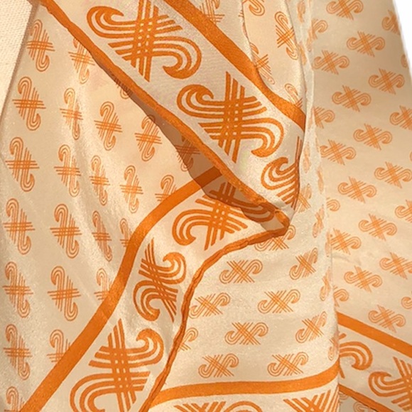 Vintage Cream and Orange 100% Silk Scarf - Picture 4 of 6